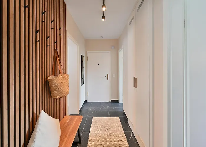 City-apartment Fuer Gruppen Modern & Geraeumig * 伍珀塔尔