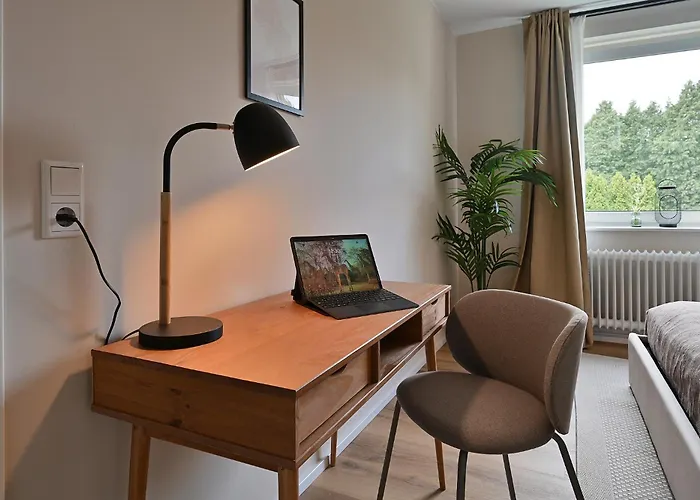 City-apartment Fuer Gruppen Modern & Geraeumig * 伍珀塔尔